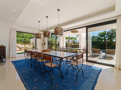 Villa Los Olivos 16 – Contemporary Luxury Villa for Sale in Nueva Andalucía, Marbella