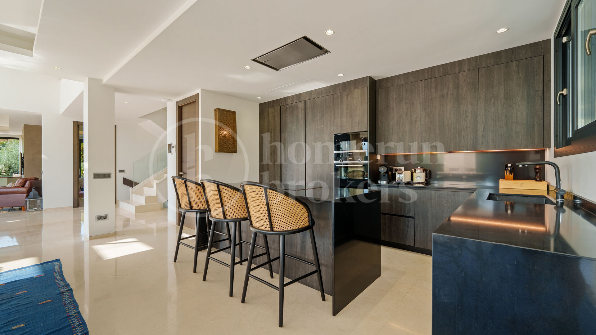Villa Los Olivos 16 – Contemporary Luxury Villa for Sale in Nueva Andalucía, Marbella