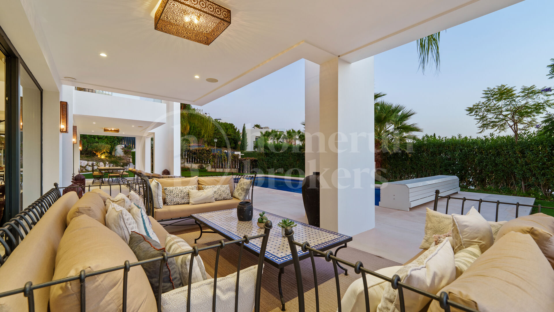 Villa Los Olivos 16 – Contemporary Luxury Villa for Sale in Nueva Andalucía, Marbella
