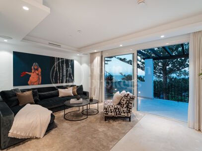 Penthouse Horizon - Elegant Three-Bedroom Duplex with Sea Views in San Pedro