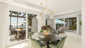 Penthouse Horizon - Elegant Three-Bedroom Duplex with Sea Views in San Pedro