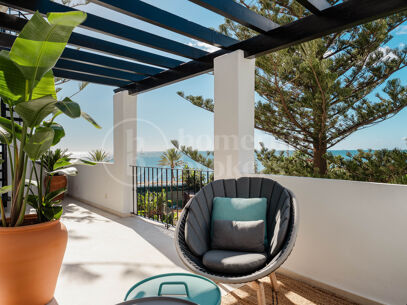 Penthouse Horizon - Elegant Three-Bedroom Duplex with Sea Views in San Pedro