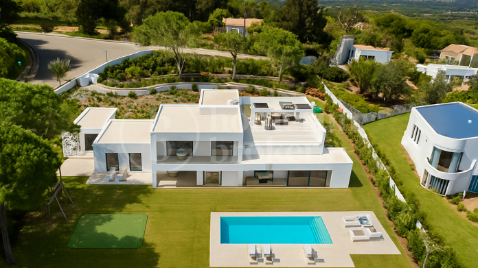 Villa Fairway - Contemporary Golf-Front Masterpiece in Sotogrande Alto