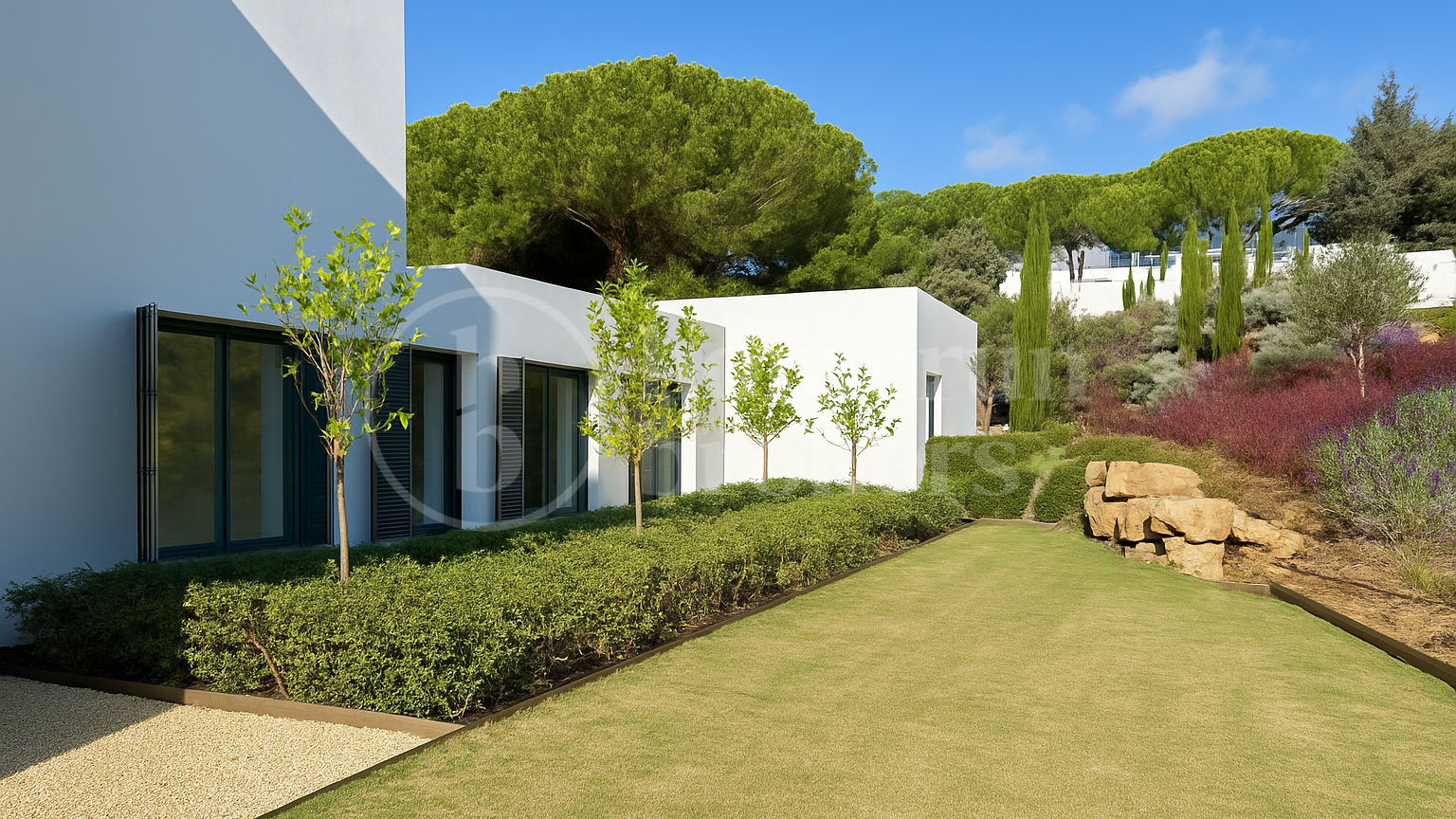 Villa Fairway - Samtida mästerverk vid golfbana i Sotogrande Alto