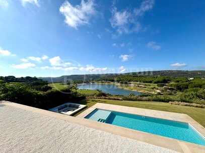 Villa Fairway - Contemporary Golf-Front Masterpiece in Sotogrande Alto