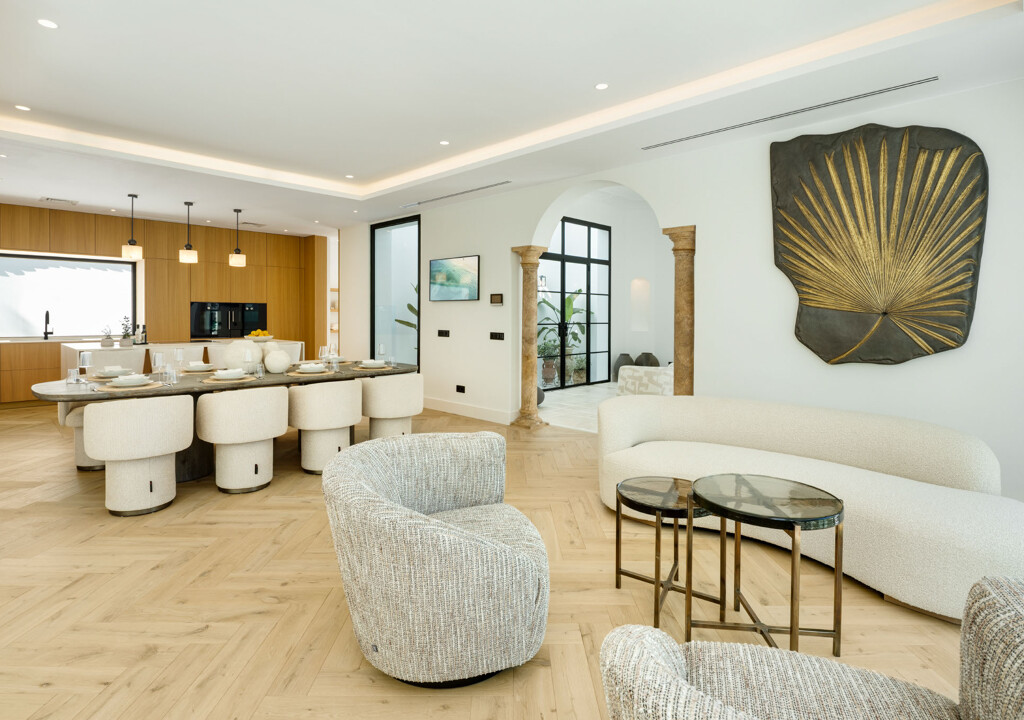 Villa Skyfall