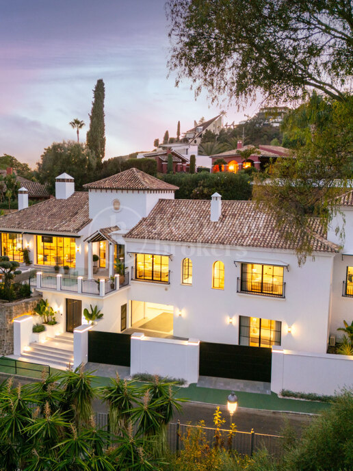 Villa Skyfall - Golf Front 5-Bedroom Villa in El Herrojo, La Quinta