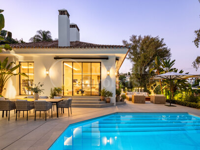 Villa Skyfall - Golf Front 5-Bedroom Villa in El Herrojo, La Quinta