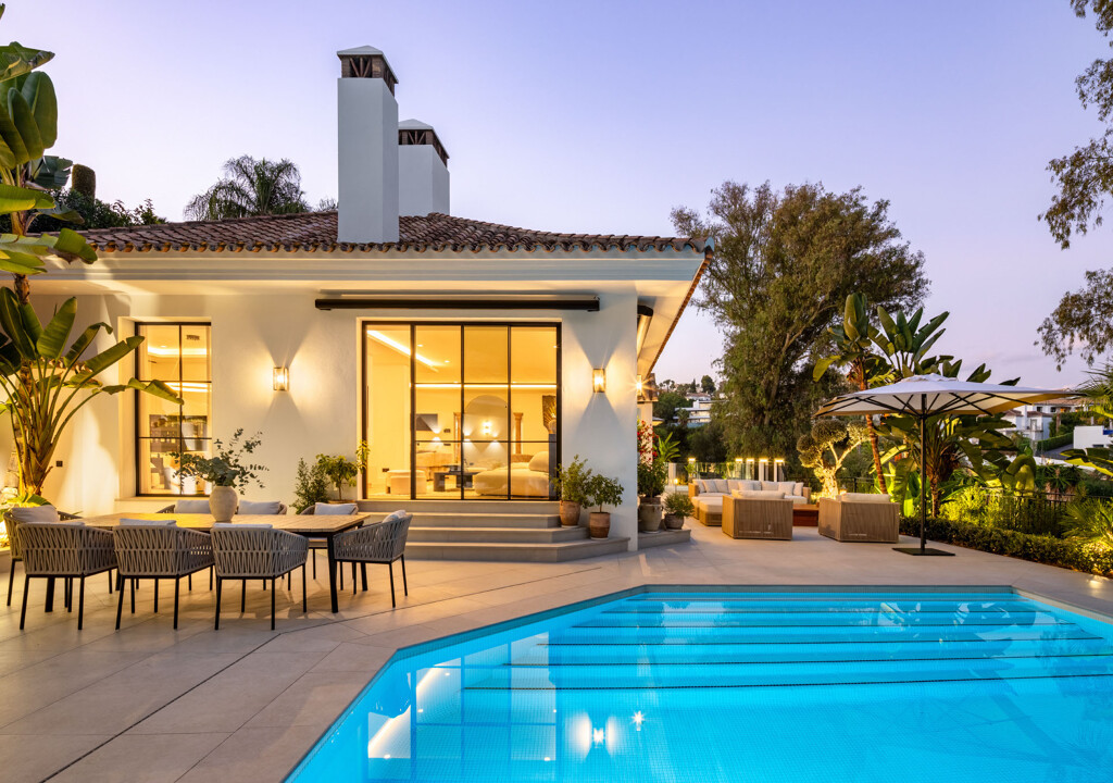 Villa Skyfall