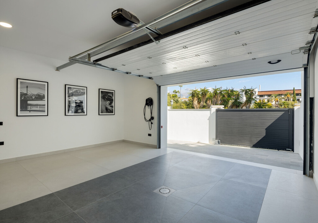 Villa Skyfall