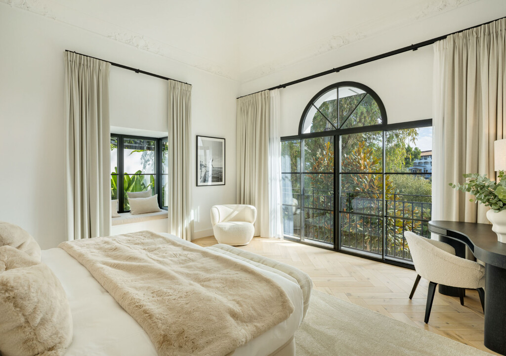 Villa Skyfall