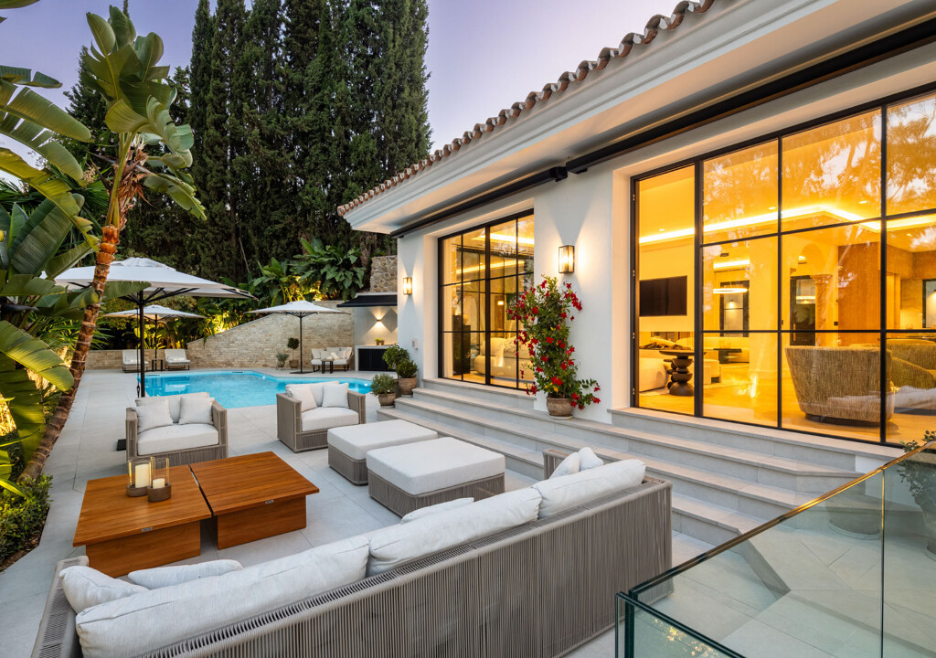 Villa Skyfall