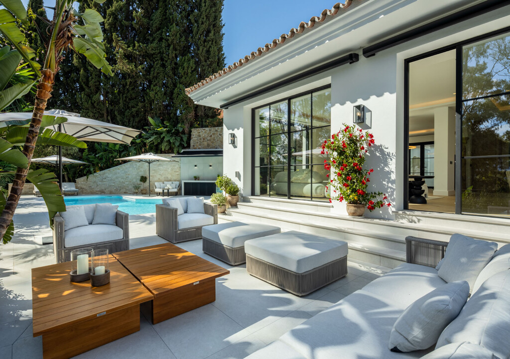 Villa Skyfall