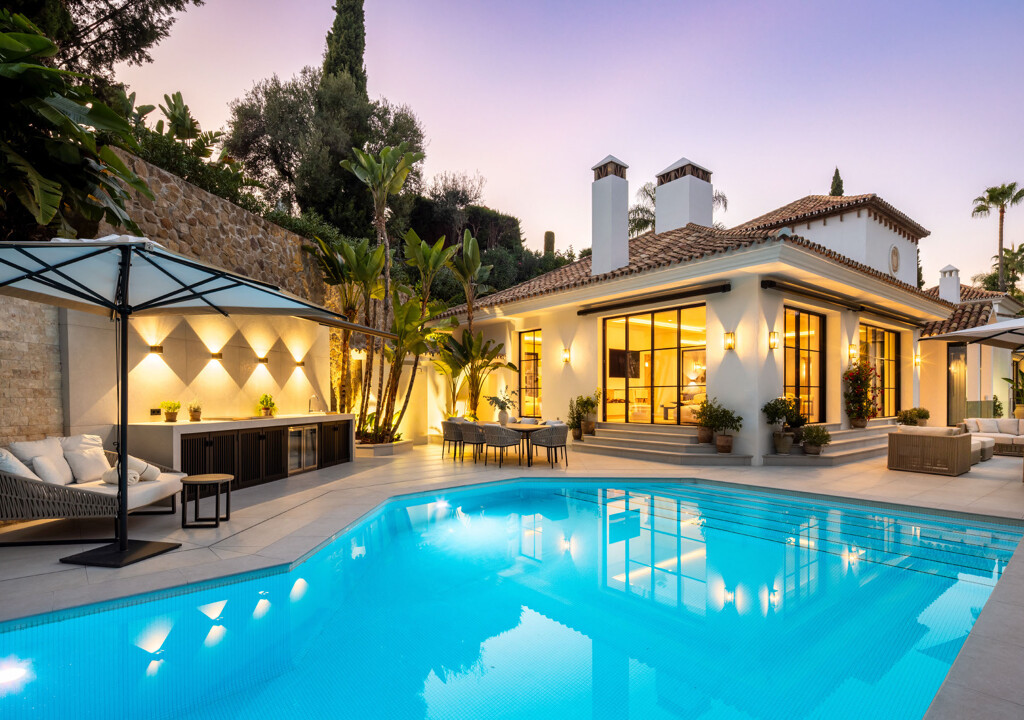 Villa Skyfall