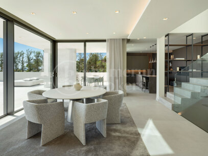 Villa Amara – Samtida mästerverk med panoramautsikt över havet