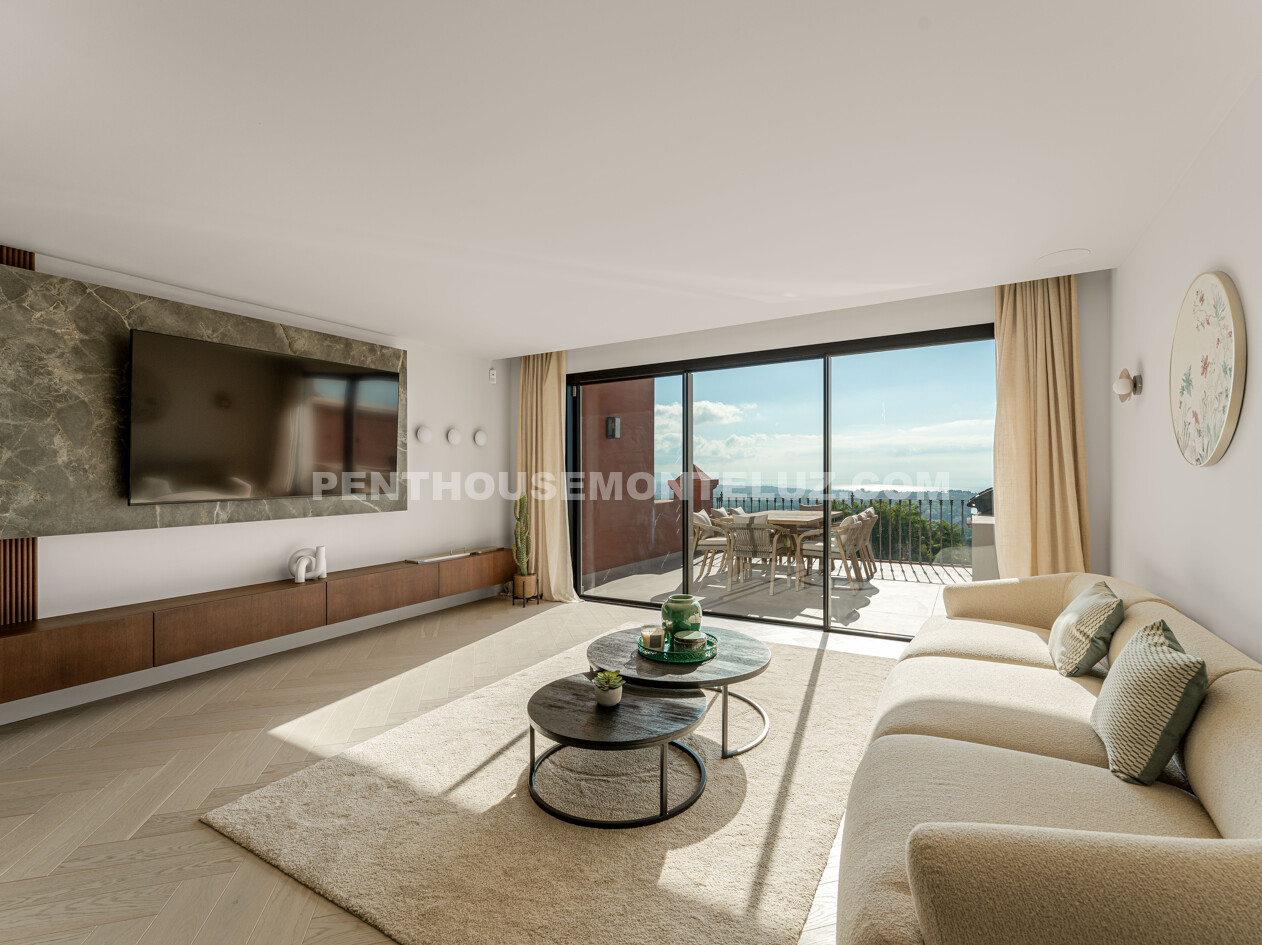 Penthouse Monte Luz