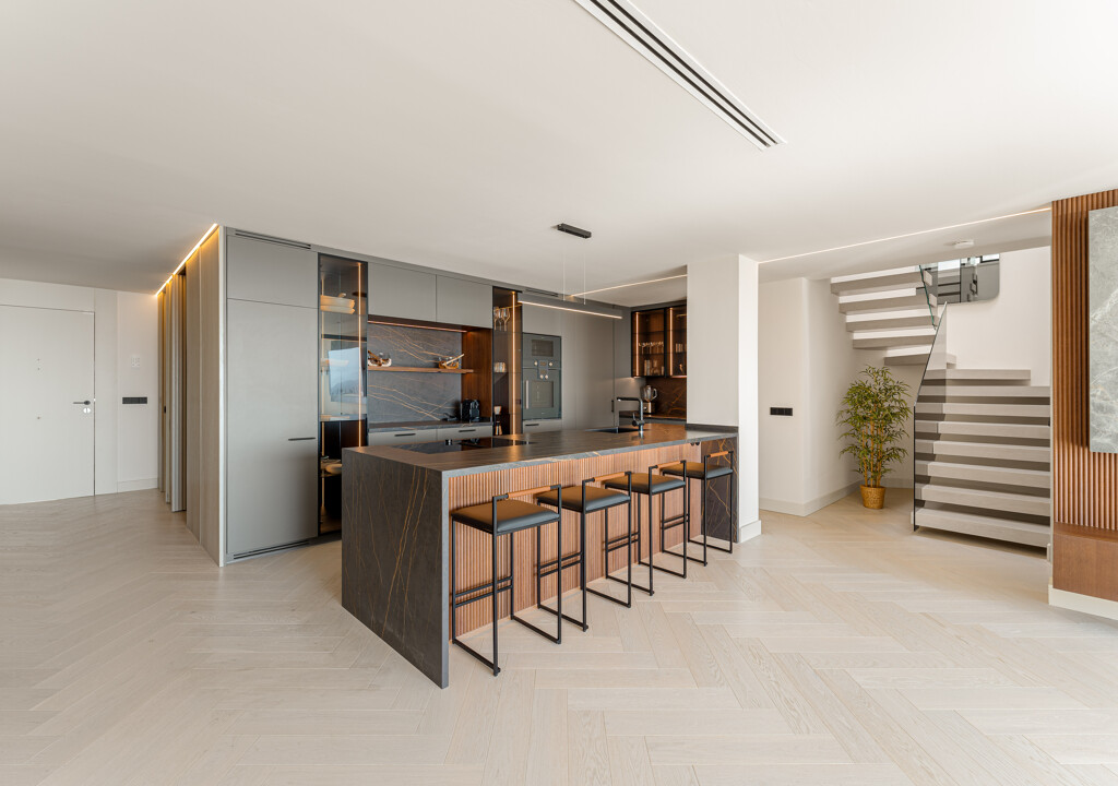 Penthouse Monte Luz