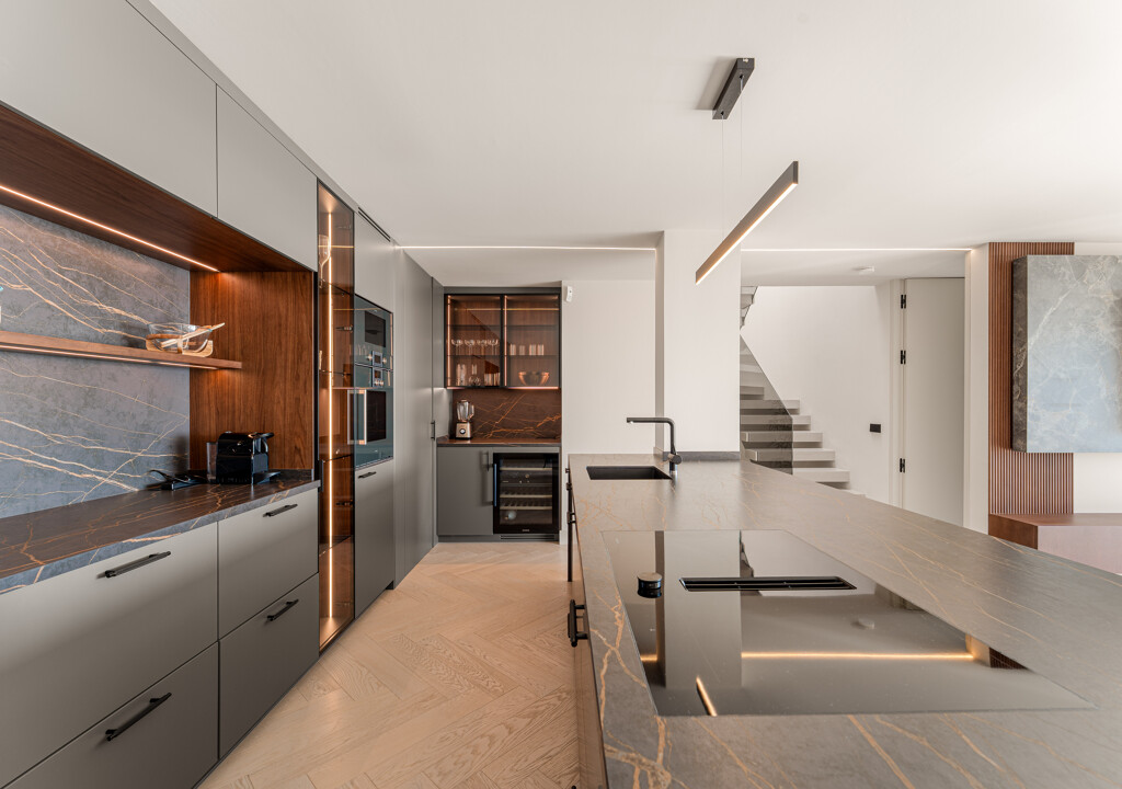 Penthouse Monte Luz
