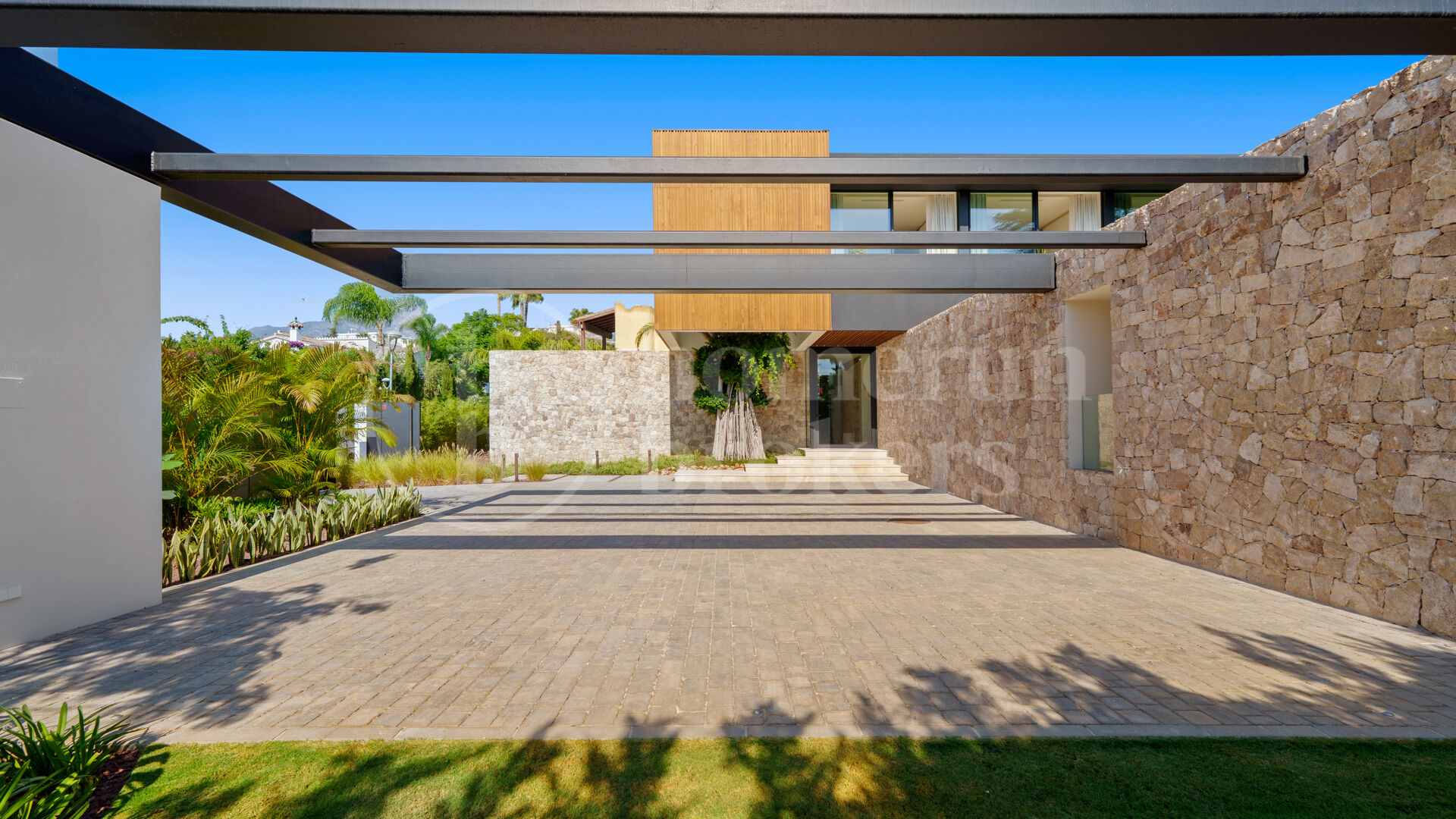 Casa Piemonte – Modern lyxvilla i Parcelas del Golf, Nueva Andalucía