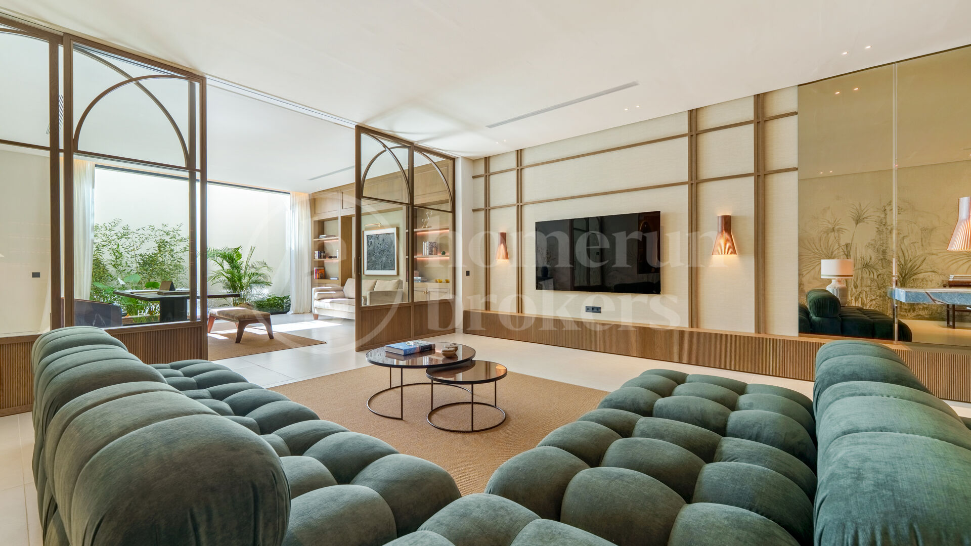 Casa Piemonte – Modern lyxvilla i Parcelas del Golf, Nueva Andalucía