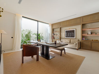 Casa Piemonte – Modern lyxvilla i Parcelas del Golf, Nueva Andalucía
