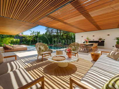 Casa Piemonte – Modern lyxvilla i Parcelas del Golf, Nueva Andalucía