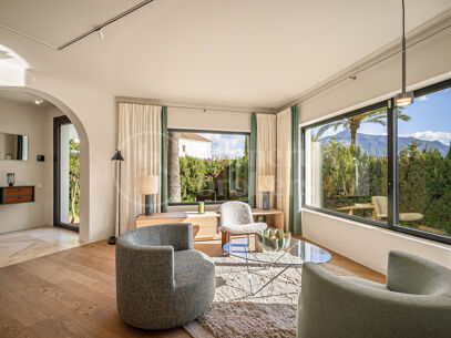 Villa Madrisa – Elegant Mediterranean Villa in the Heart of Nueva Andalucía