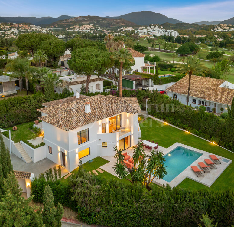 Villa Madrisa – Elegant Mediterranean Villa in the Heart of Nueva Andalucía