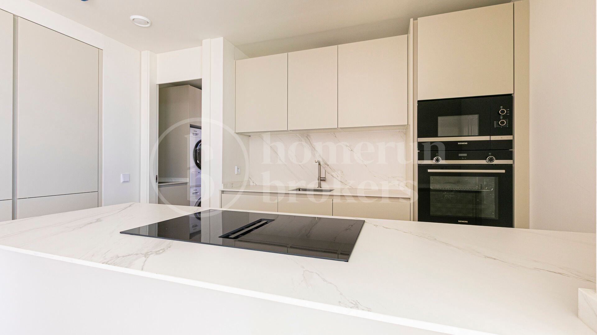 Casa El Lago – Modern Medelhavslägenhet till Salu i Real de La Quinta