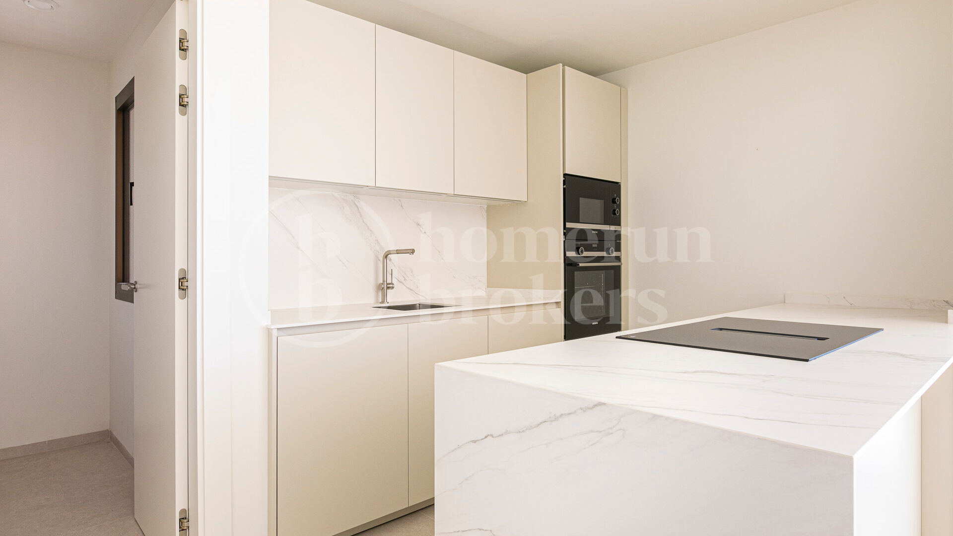 Casa El Lago – Modern Medelhavslägenhet till Salu i Real de La Quinta