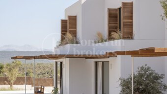 Villa Son Gual 3– Contemporary Villa for Sale in Palma, Llevant