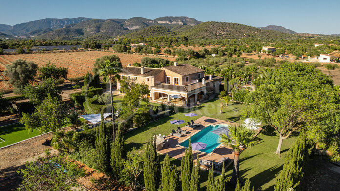 Finca Tramuntana – Five-Bedroom Luxury Villa for Sale in Santa Maria, Marratxí