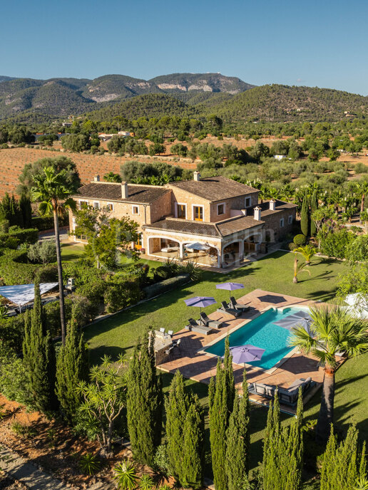 Finca Tramuntana – Five-Bedroom Luxury Villa for Sale in Santa Maria, Marratxí