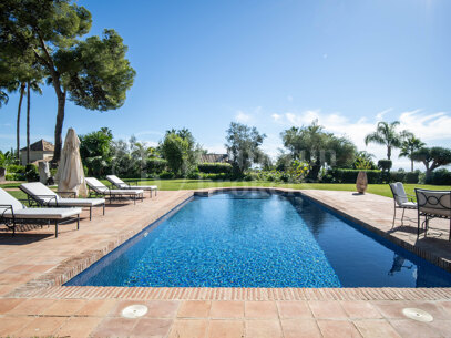 Casa de los Sueños - Mediterranean Villa In Altos Reales