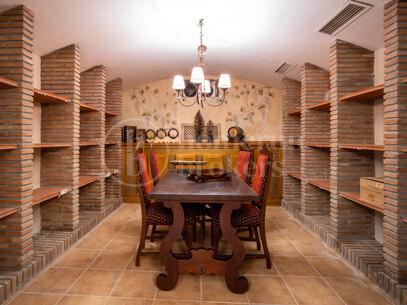 Casa de los Sueños - Mediterranean Villa In Altos Reales