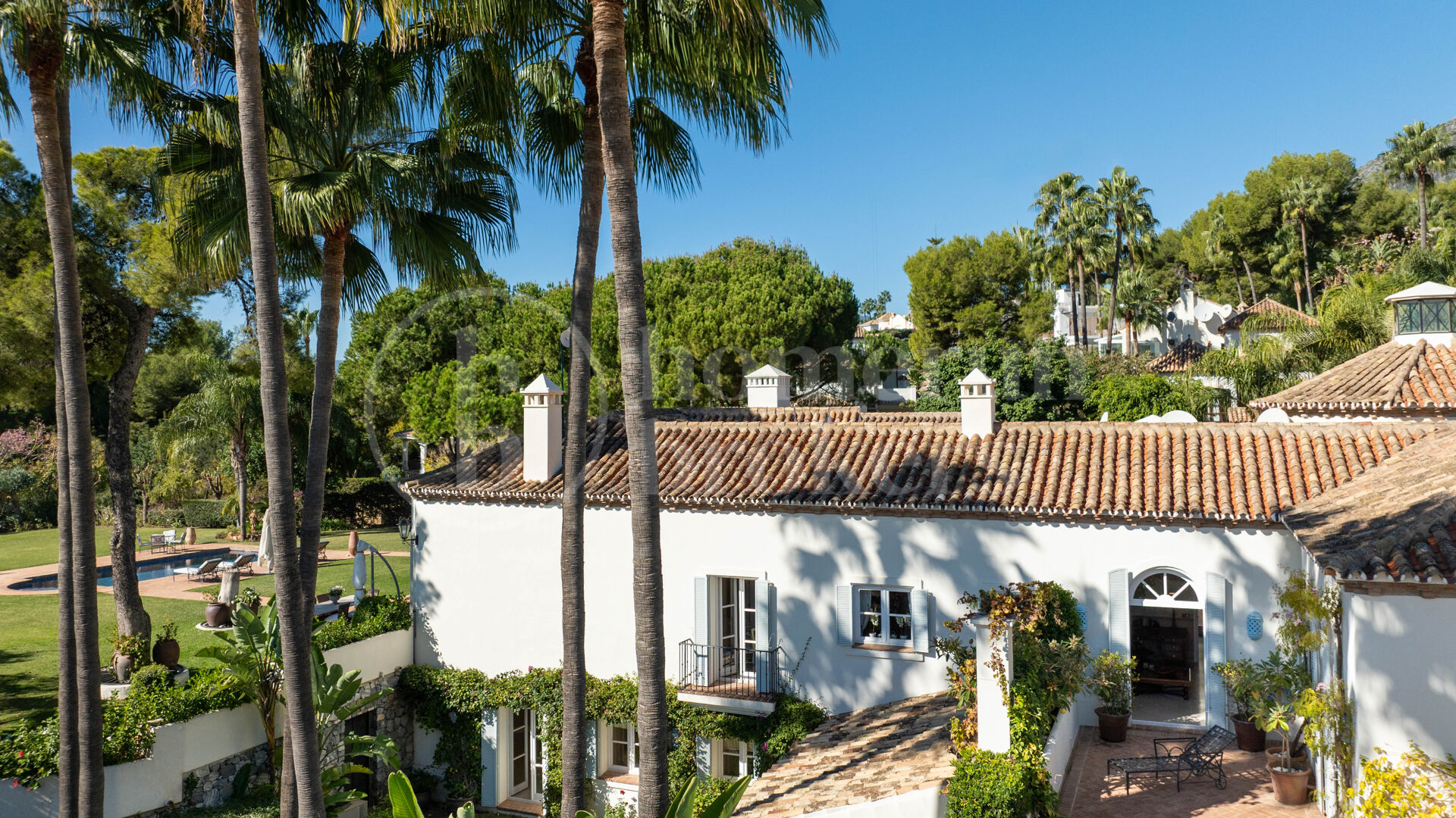 Casa de los Sueños - Mediterranean Villa In Altos Reales