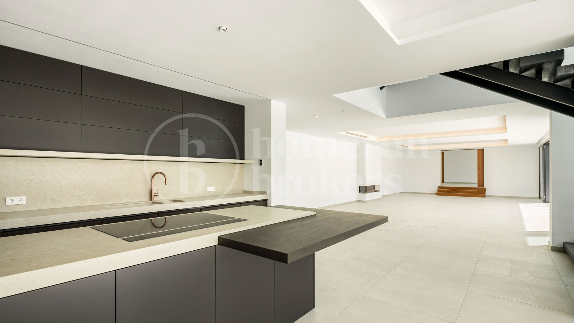 Casa Quijote – Modern Luxury Villa for Sale in Sotogrande