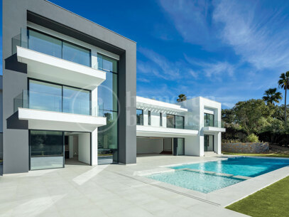 Casa Quijote – Modern Luxury Villa for Sale in Sotogrande