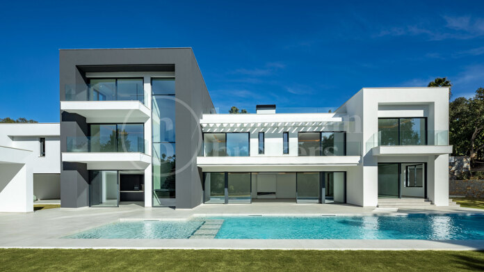 Casa Quijote – Modern Luxury Villa for Sale in Sotogrande