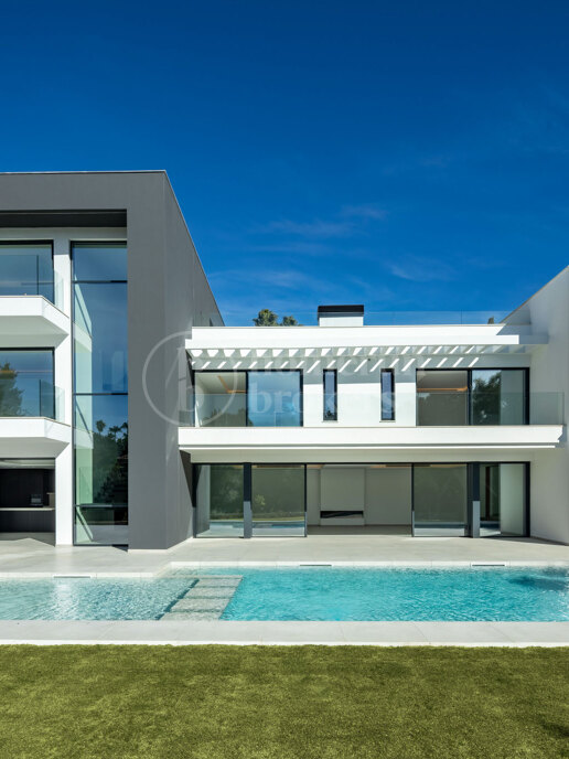 Casa Quijote – Modern Luxury Villa for Sale in Sotogrande