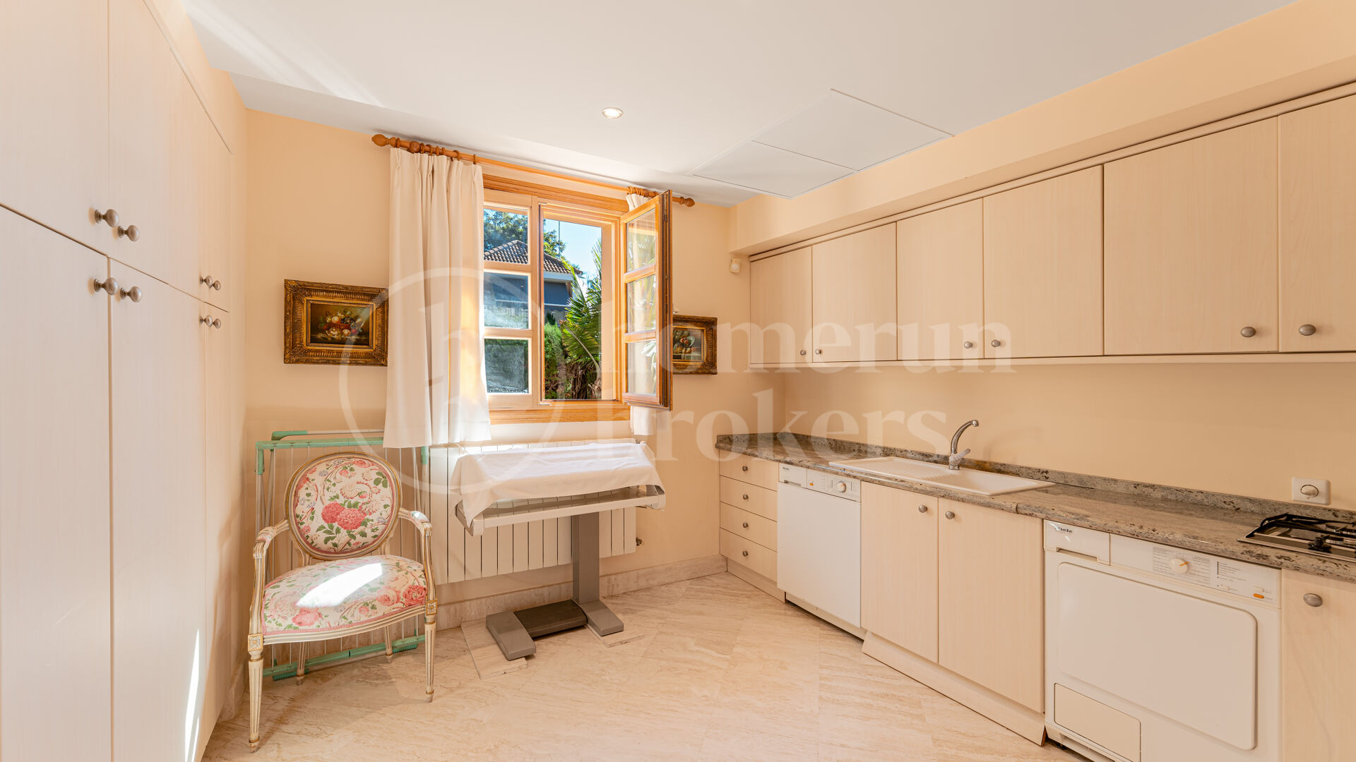 Villa Adele – Mediterranean Villa in Nueva Andalucía