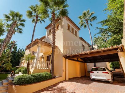 Villa Adele – Mediterranean Villa in Nueva Andalucía
