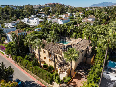 Villa Adele – Mediterranean Villa in Nueva Andalucía