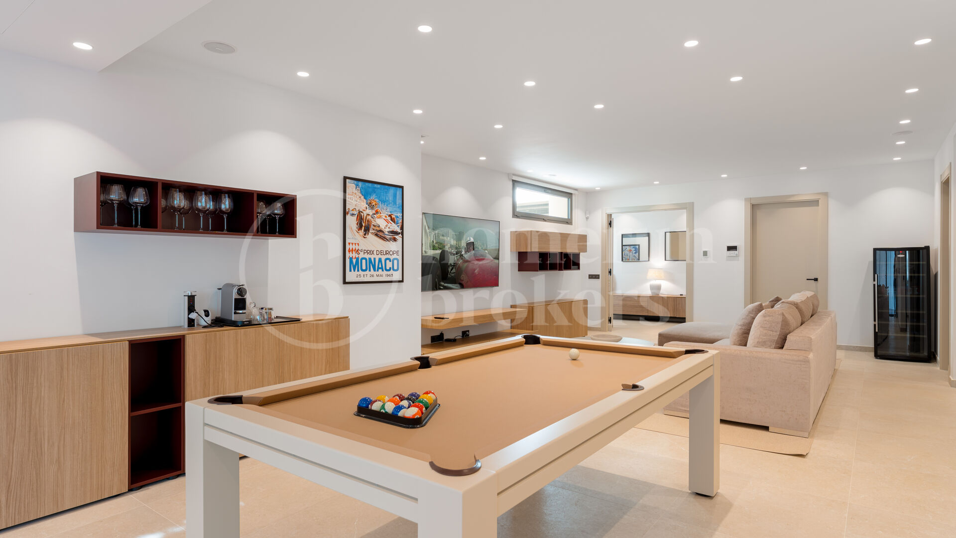 Villa Camelia - Elegant Villa i La Cerquilla, Nueva Andalusien