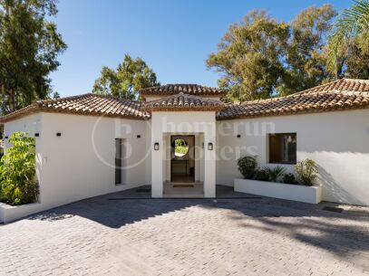 Villa Camelia - Elegant Villa i La Cerquilla, Nueva Andalusien