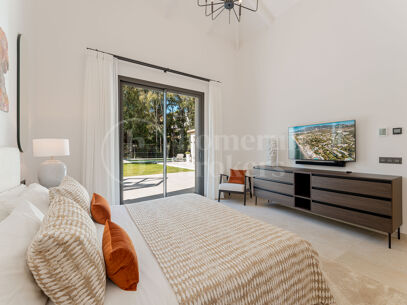 Villa Camelia - Elegant Villa i La Cerquilla, Nueva Andalusien