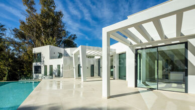 Villa Dolce Vita – Contemporary Luxury for Sale in Sotogrande Alto