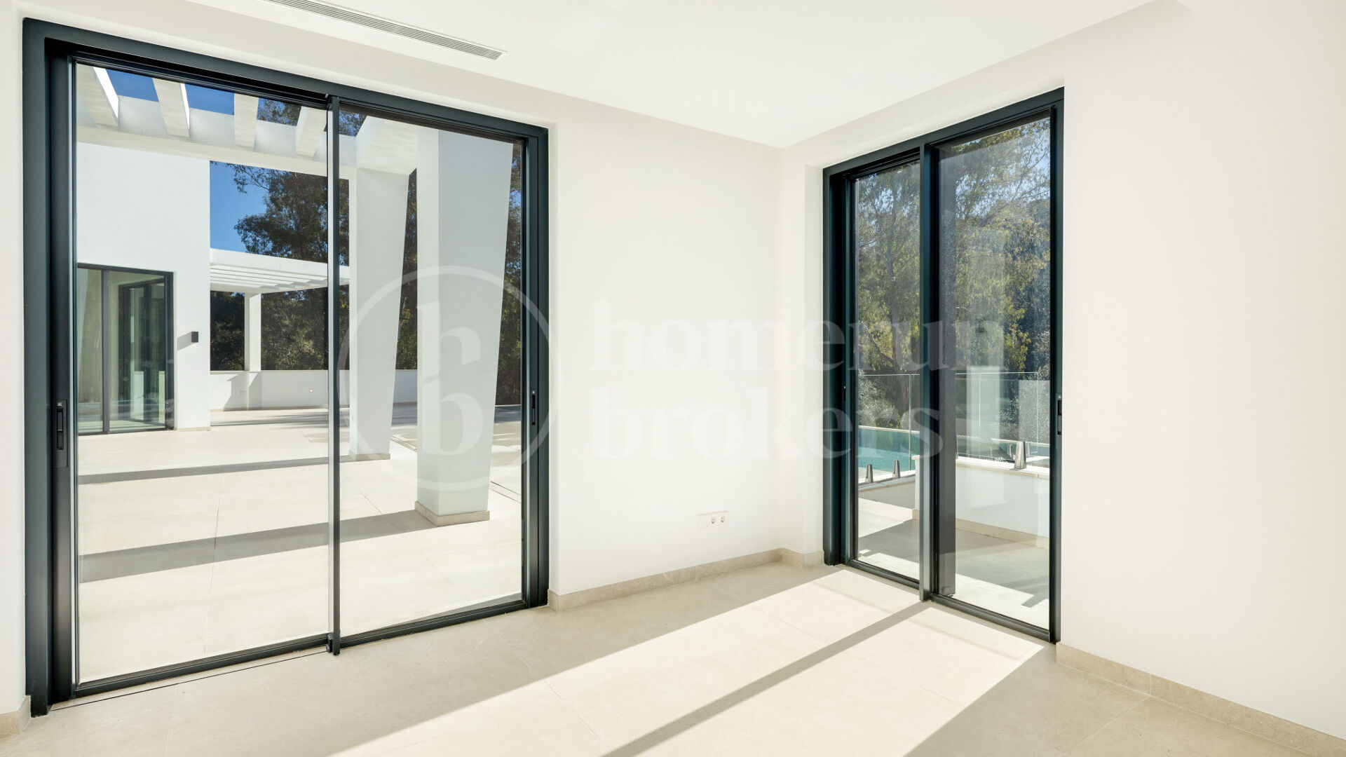 Villa Dolce Vita – Contemporary Luxury for Sale in Sotogrande Alto