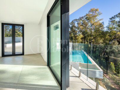 Villa Dolce Vita – Samtida lyx till salu i Sotogrande Alto