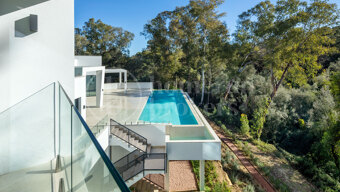 Villa Dolce Vita – Samtida lyx till salu i Sotogrande Alto